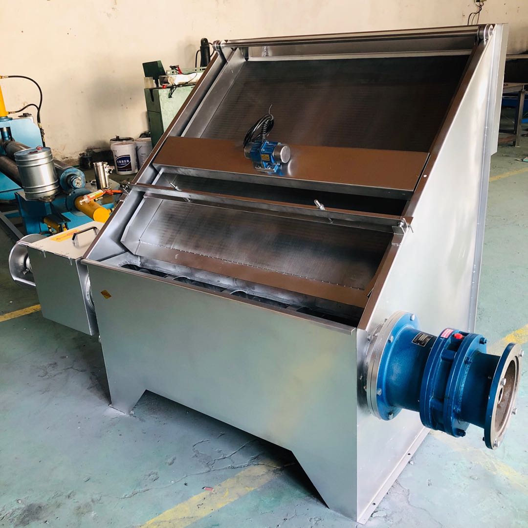 水泡糞斜篩式固液分離機_http://m.youkmm.com_不銹鋼楔形絲篩網(wǎng)_第3張